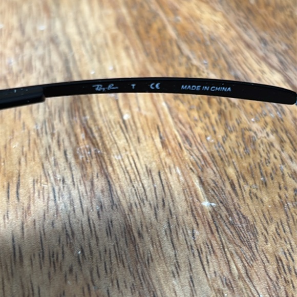 Ray-Ban RB3183 Black Wire Frame Sunglasses with Case and Lens Cloth - Picture 3 of 7